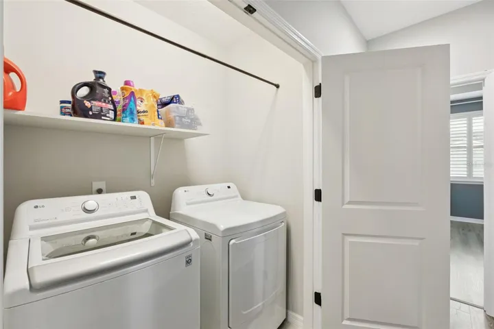 3rd floor laundry