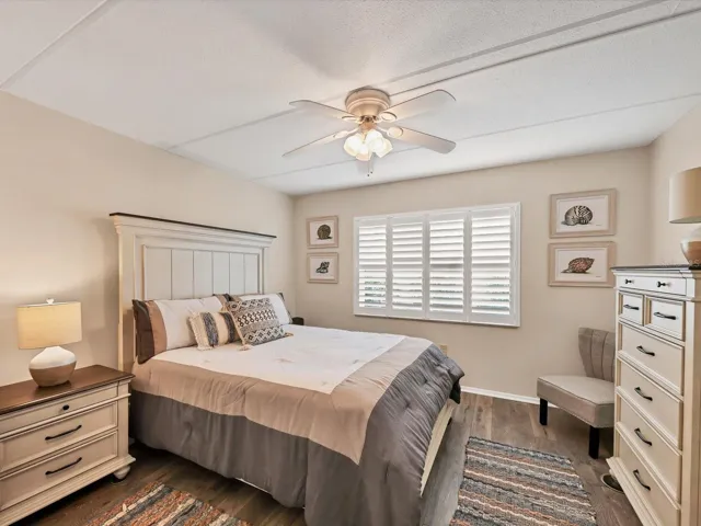Primary bedrom