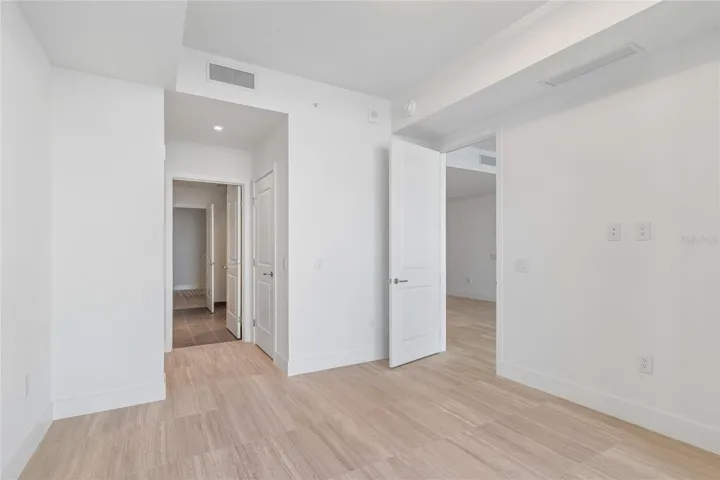 Secondary bedroom