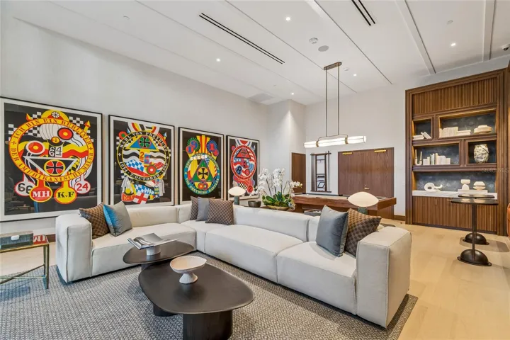 Club Lounge