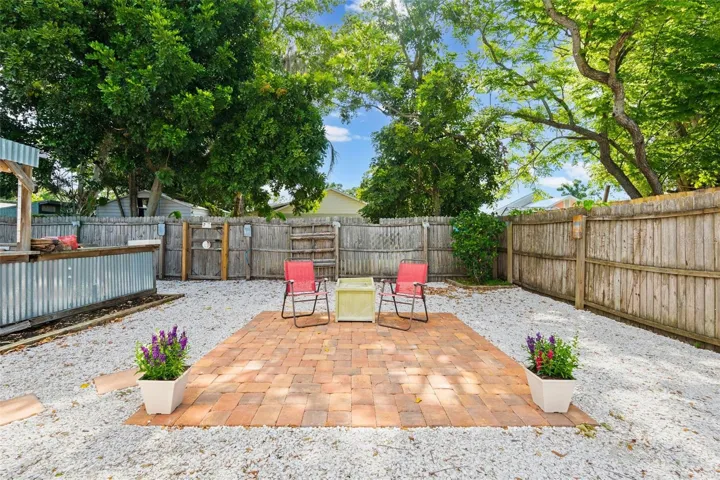 Outdoor entertainment area
