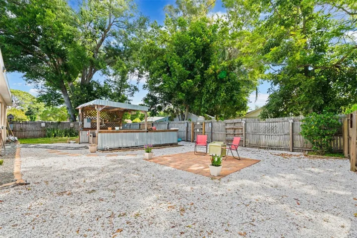 Outdoor entertainment area