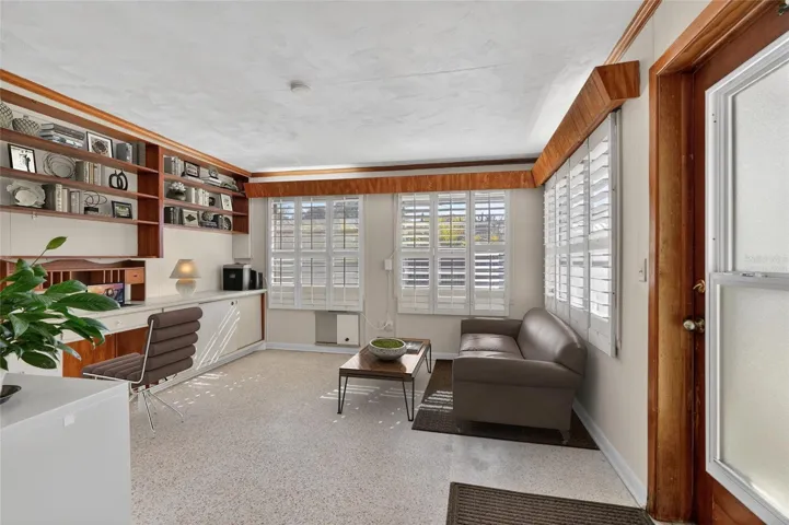Virtually Staged/Bonus room/office