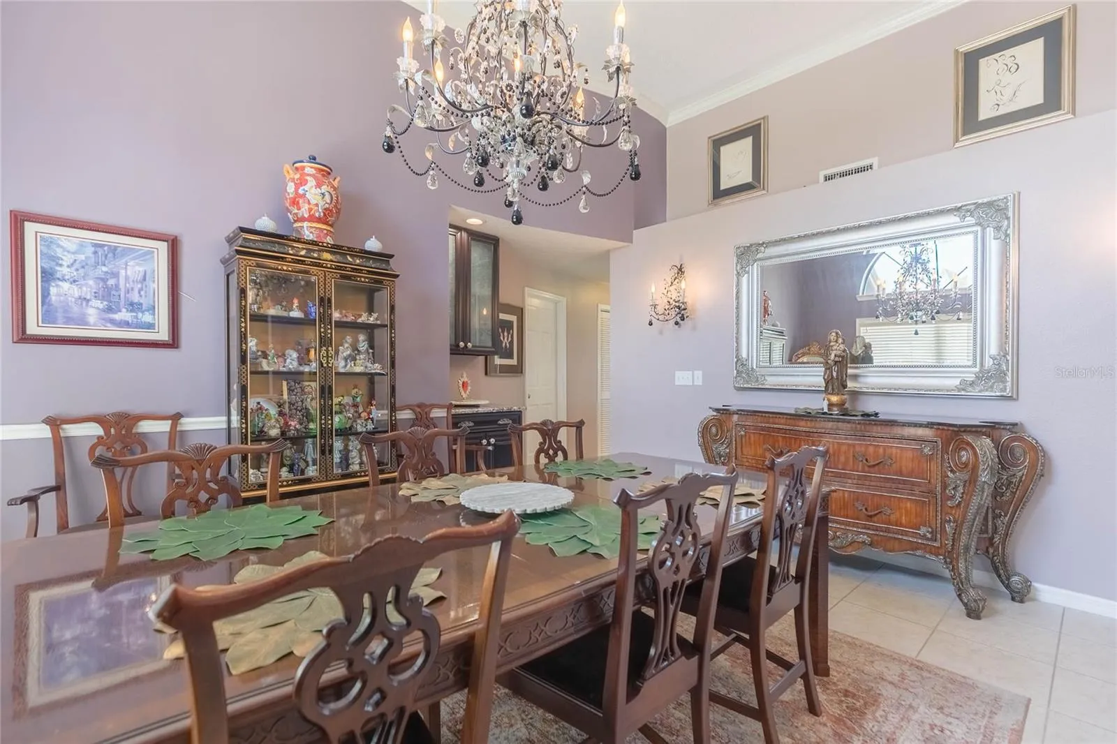 Formal Dining