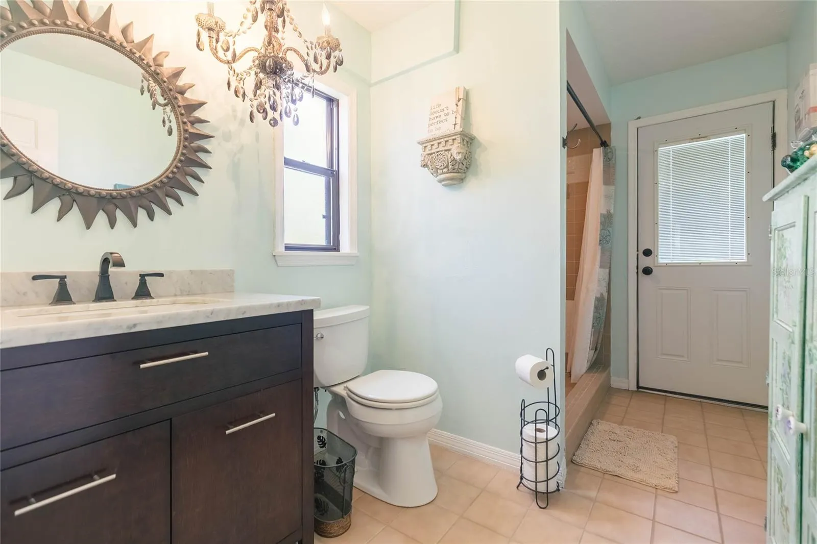 Pool &amp; Guest Bathroom