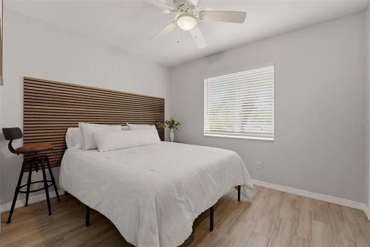 Secondary bedroom with natural light
