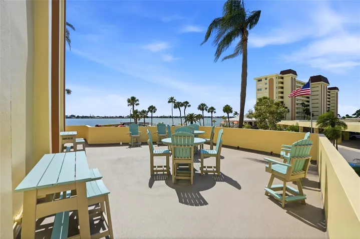 Great place to watch the sunsets!