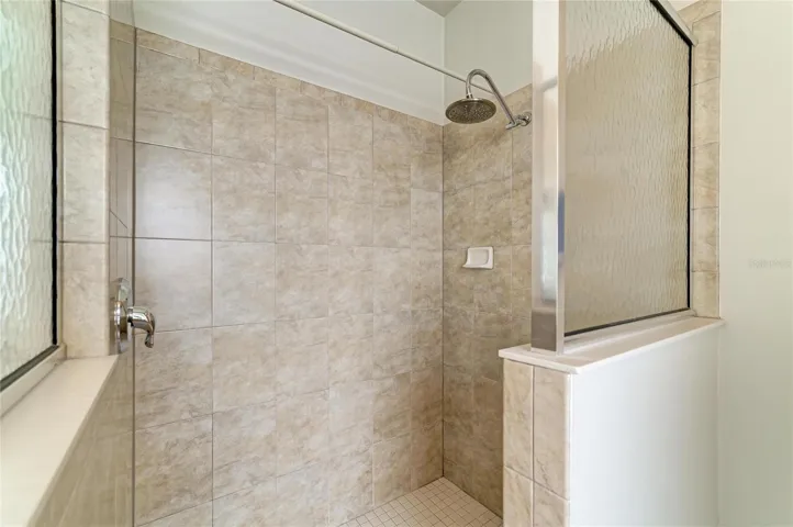 Master Bathroom Walk In