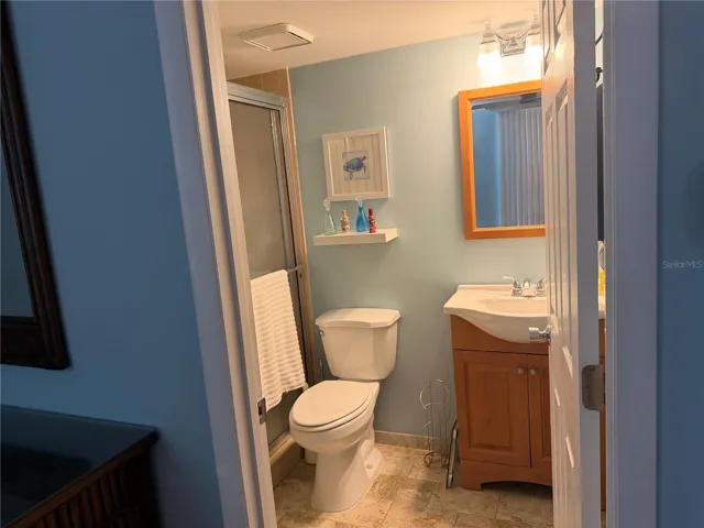 En-Suite Bathroom