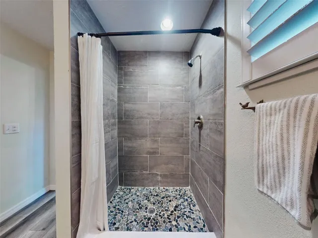 Master Bath Walk in Shower