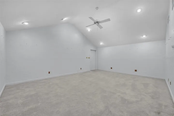 Bonus room