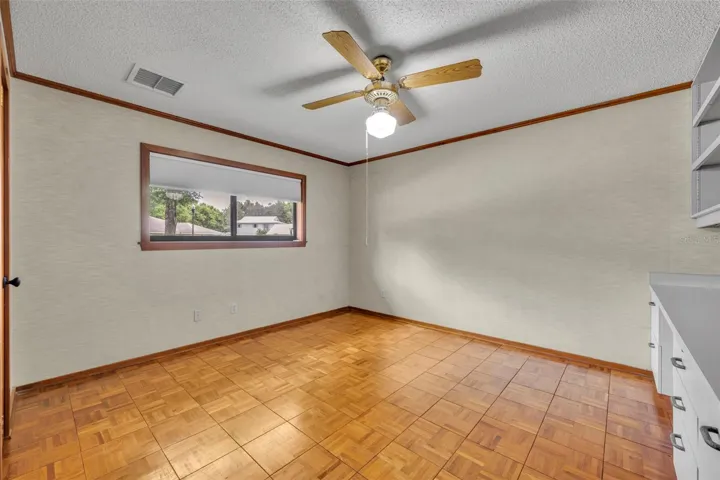 Office/Craft/or sitting room connected to Primary Bedroom.