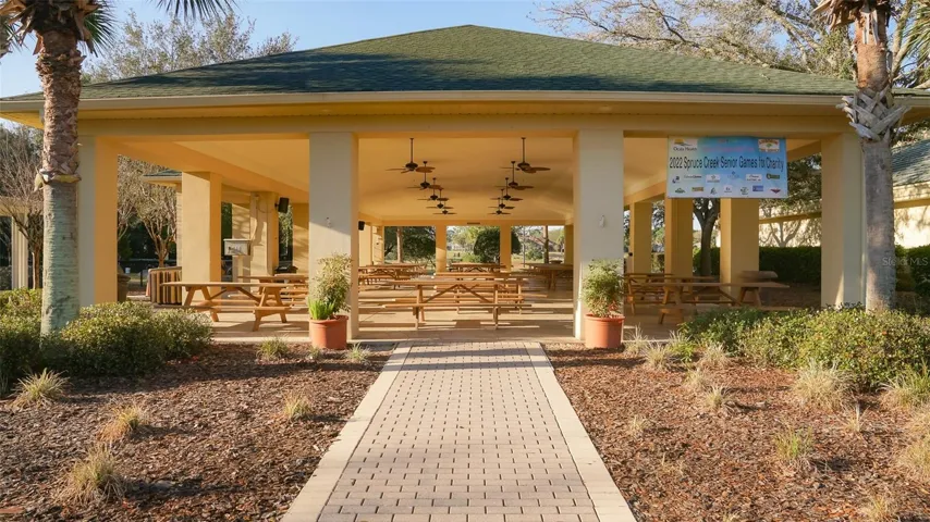 Huge pavilion that residents can use.