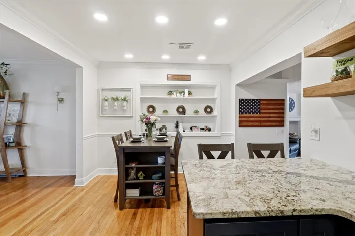 Dining/ Kitchen