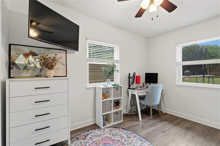 4th Bedroom/ Office