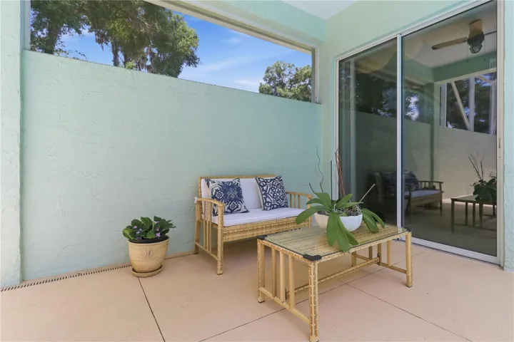 pool access from primary bedroom