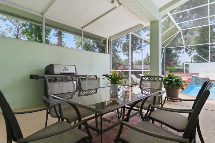 covered outdoor patio