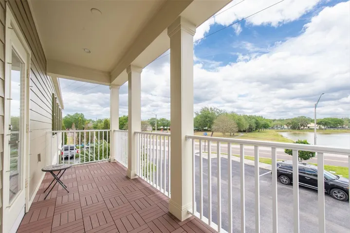 2nd floor balcony