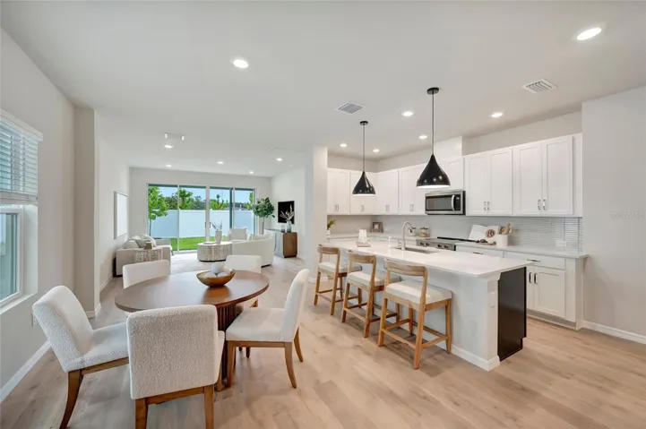 Dining **Staged