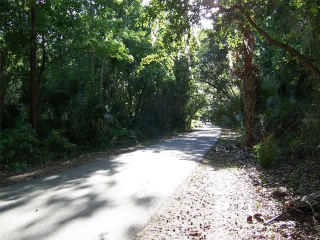 Cross Seminole Trail