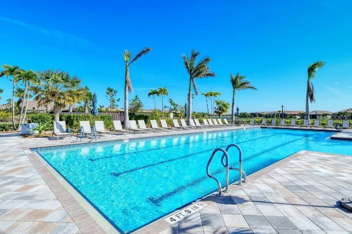 2nd lap pool