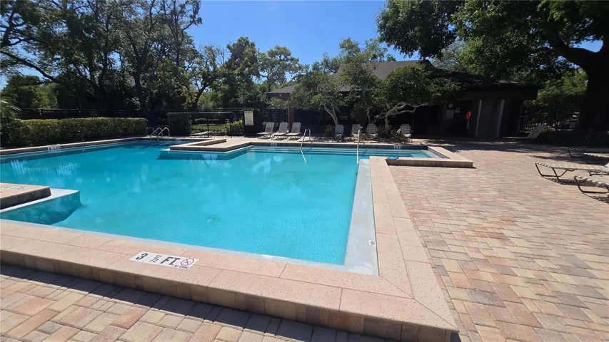 Lounge by the beautiful heated and seasoanlly chilled pool.  Work on your tan, enjoy a book or have fun with family and freinds here.