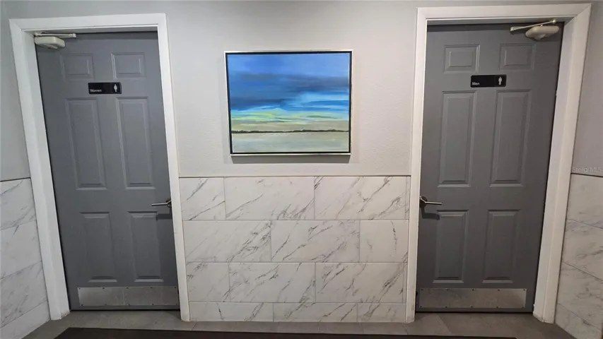 Nice clean bathrooms at the clubhouse