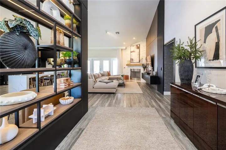 An elegant entrance to receive all friends and family in great style.