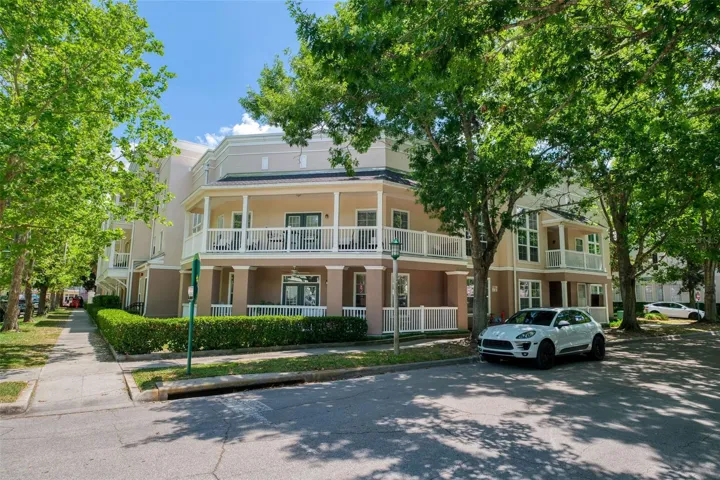 Welcome to 512 Water Street