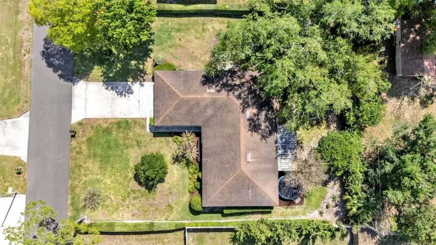 Large 1/3 acre lot