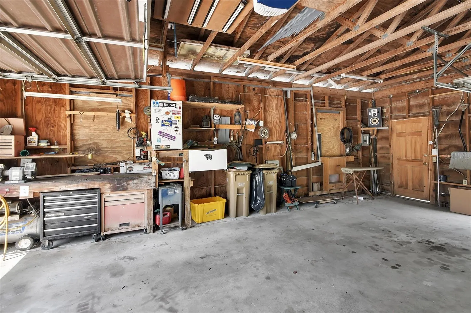 garage
