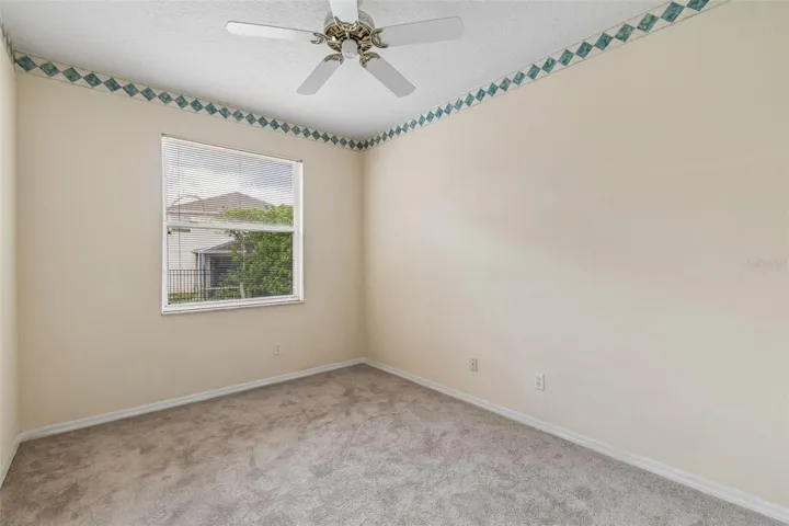 Bedroom 4 with new carpet