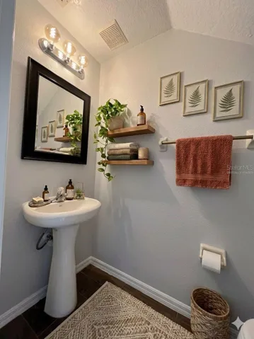 Some images have been virtually staged using artificial intelligence to illustrate potential furnishing and decoration. The property structure, layout, and physical features remain unchanged.