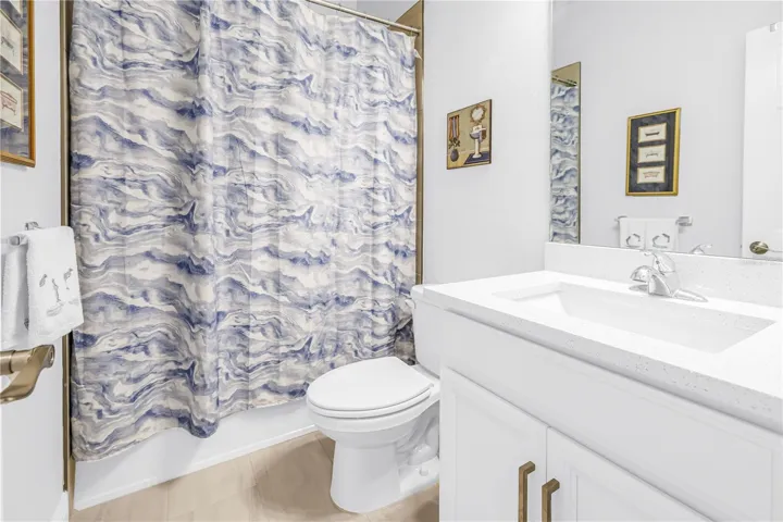 Upstairs Bath