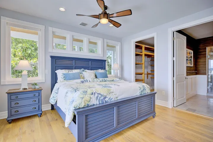 Main floor primary bedroom