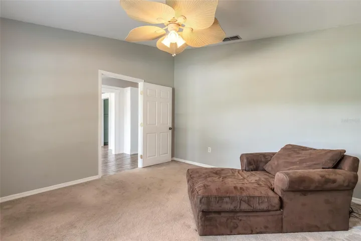 Could be a 4th bedroom