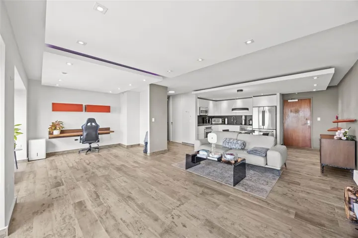 Gallery Plaza 22nd floor  Living Room, Dining & Office