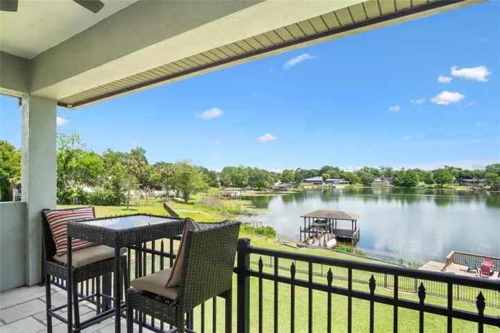 It's also a great place to enjoy a glass of wine at the end of the day while taking in the wildlife on the lake.