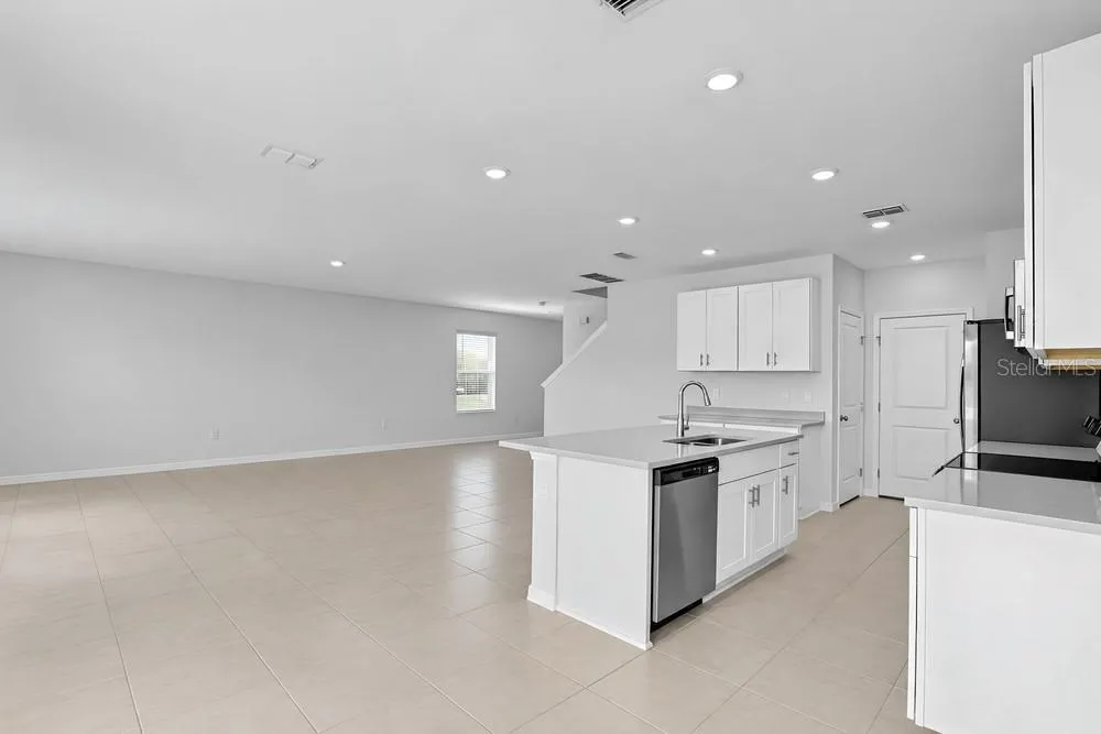 13840 Shellmore Avenue - Ready Now!
