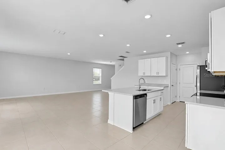 13840 Shellmore Avenue - Ready Now!