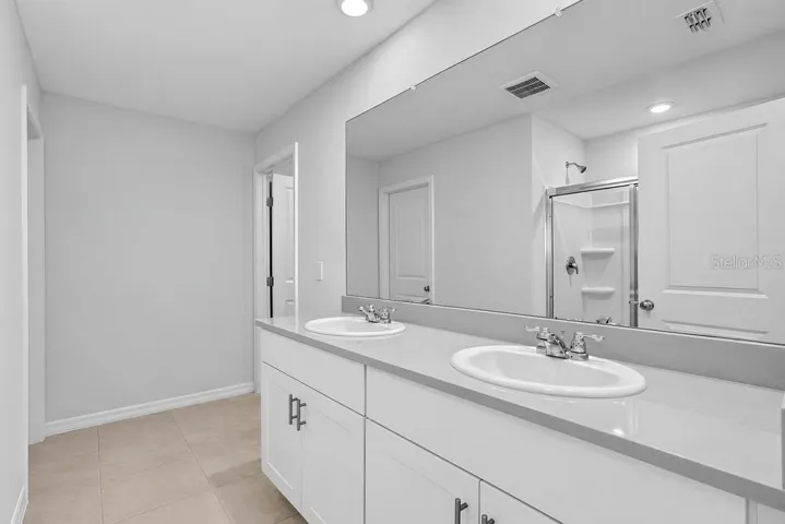 13840 Shellmore Avenue - Ready Now!