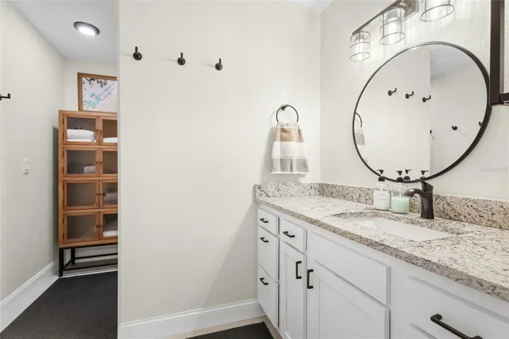 2nd Bathroom