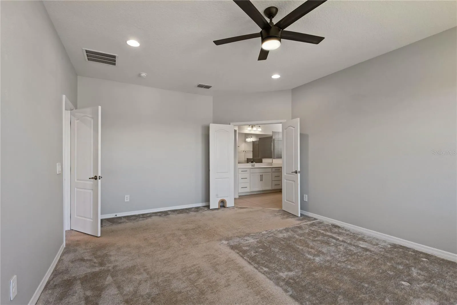 primary suite