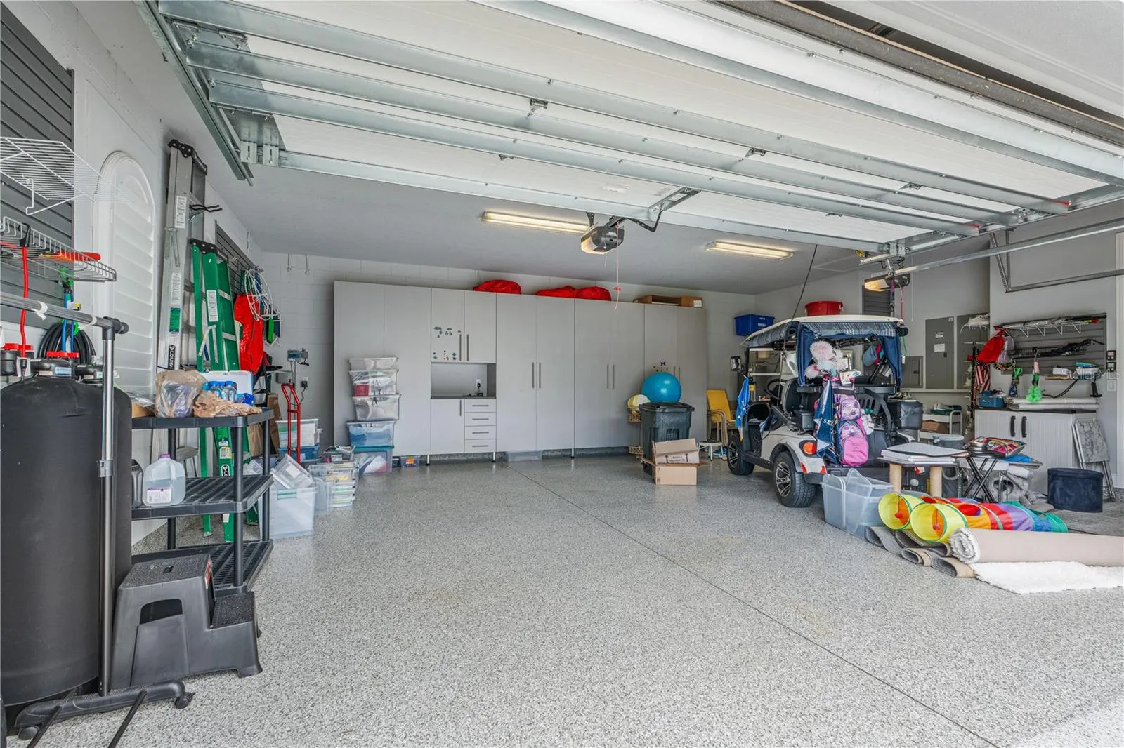 3-Car Garage