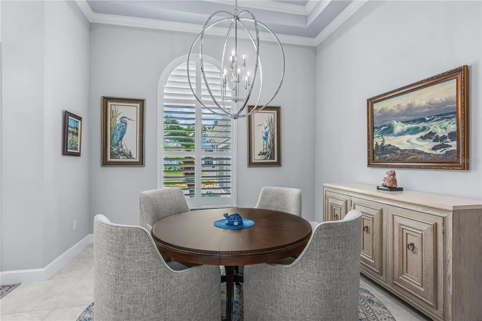 Formal Dining Room Tray Ceiling & Crown Molding