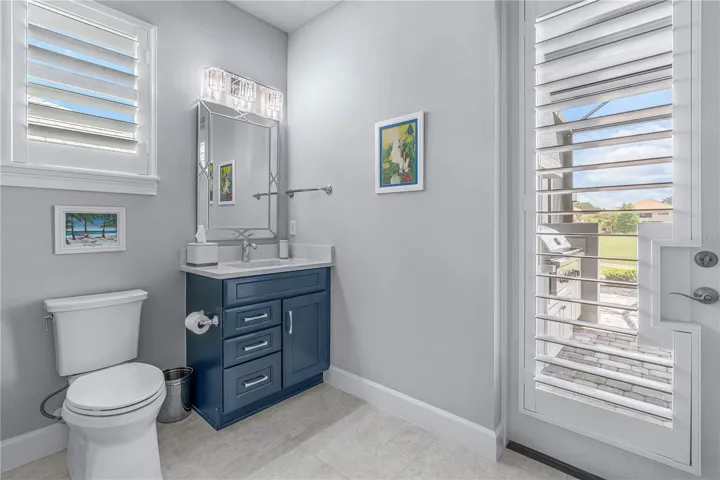 En-Suite Bathroom 3Lanai Access