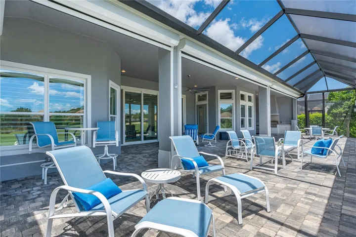 Covered LanaiOutdoor Seating Area