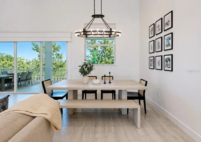 Breakfast Nook