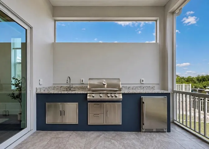 Outdoor Kitchen
