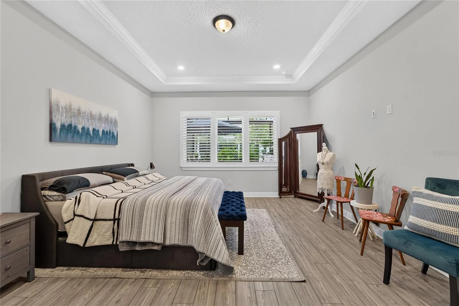 Primary bedroom